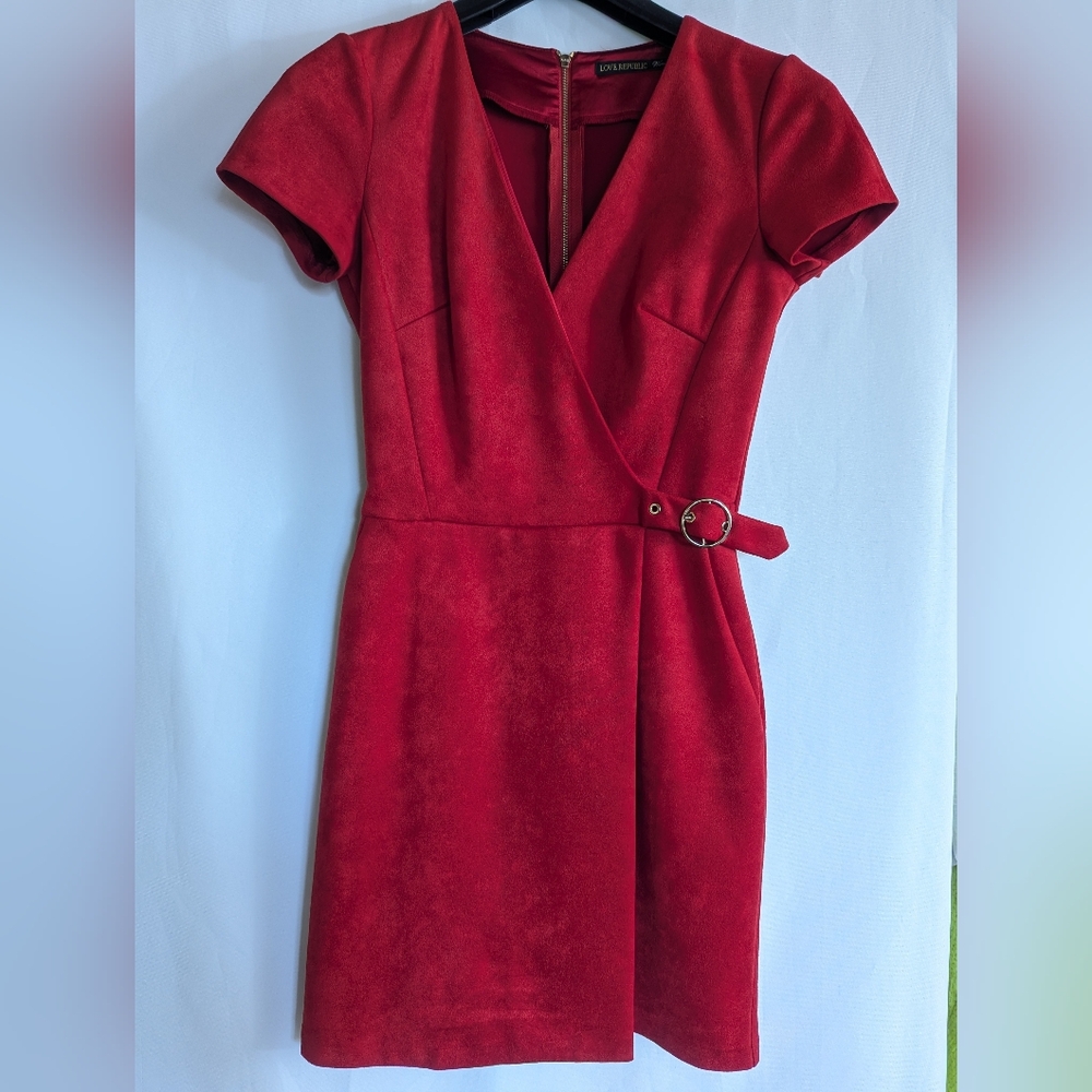 Women's XS Classic Red Faux Suede Wrap Dress Elegant Valentine's Day V-neck Sexy